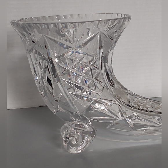 Vintage Large Crystal Horn of Plenty Vase 6 Inches tall SEE DESCRIPTION - Picture 4 of 6
